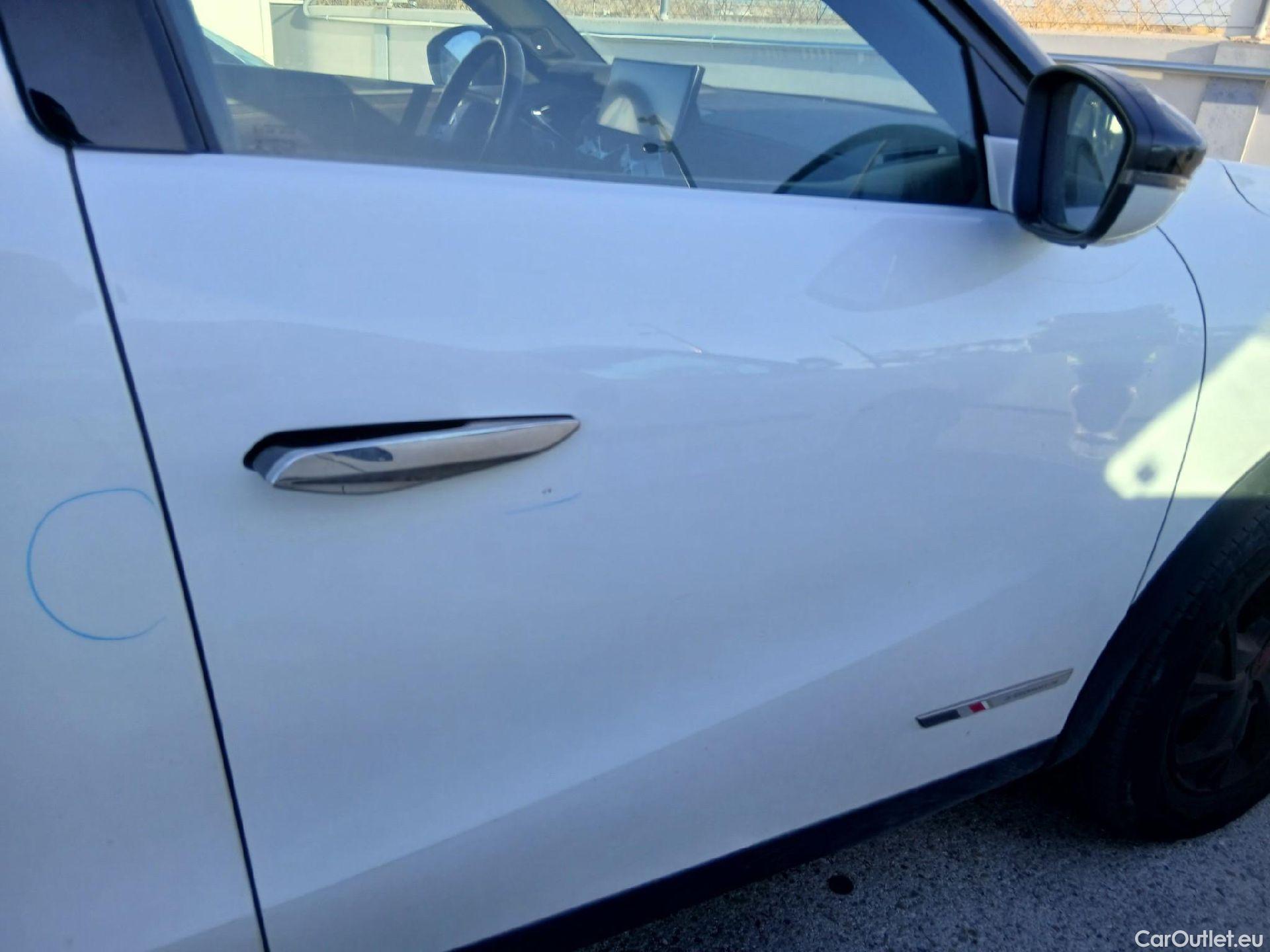  Citroen  DS3 DS DS 3 Crossback / 2018 / 5P / todoterreno PureTech 73 kW Manual PERFORMANCE LINE (AC) #18