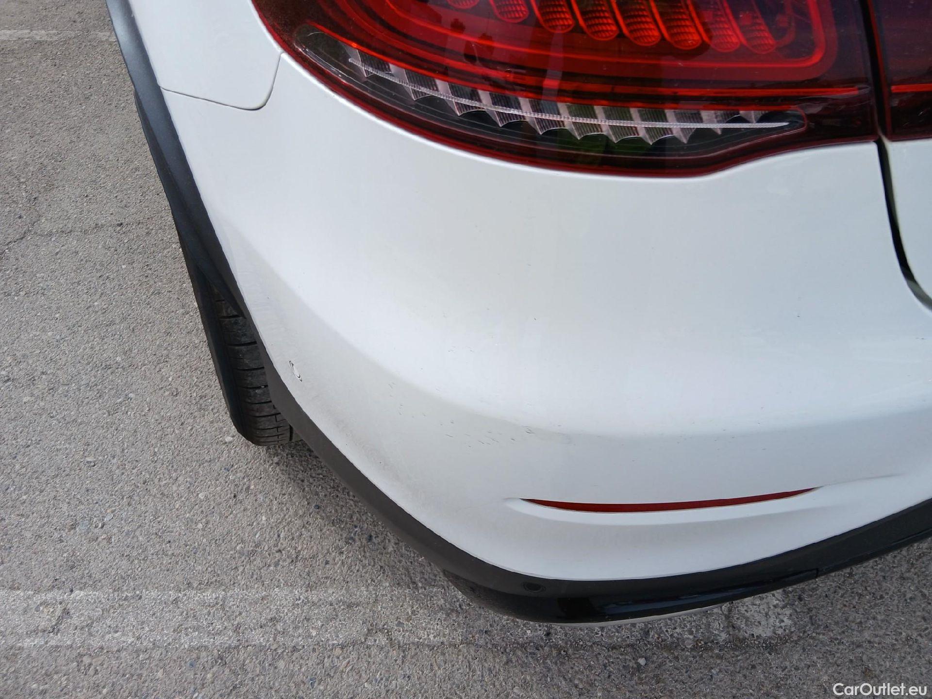  Mercedes  G-Klasee MERCEDES-BENZ GLC Coupé / 2019 / 5P / coupé GLC 220 d 4MATIC #8