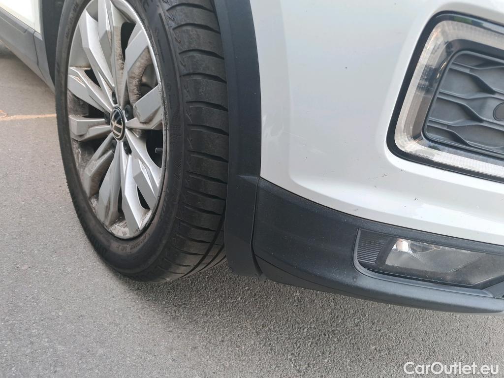 Volkswagen  T-ROC VOLKSWAGEN  / 2017 / 5P / todoterreno Advance 1.0 TSI 81kW (110CV) #24