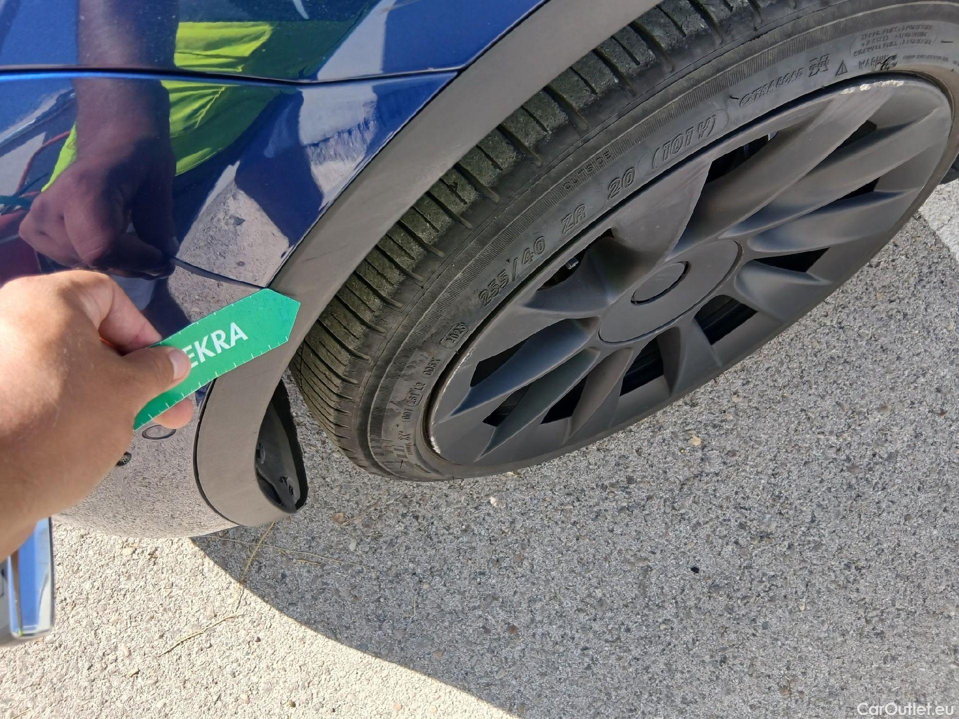  Tesla  Model Y TESLA  / 2020 / 5P / todoterreno Gran Autonomía 4WD #27