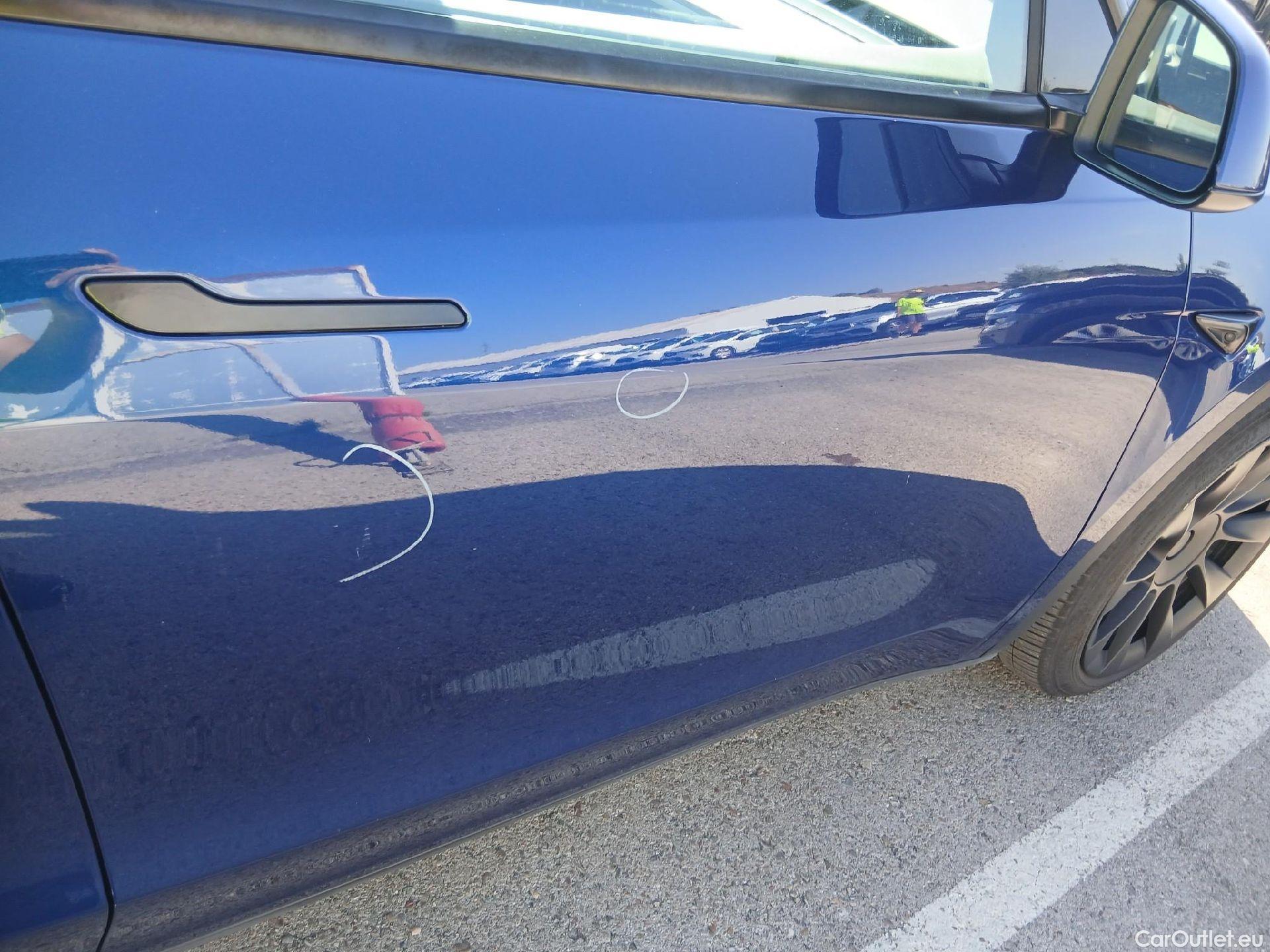  Tesla  Model Y TESLA  / 2020 / 5P / todoterreno Gran Autonomía 4WD #19