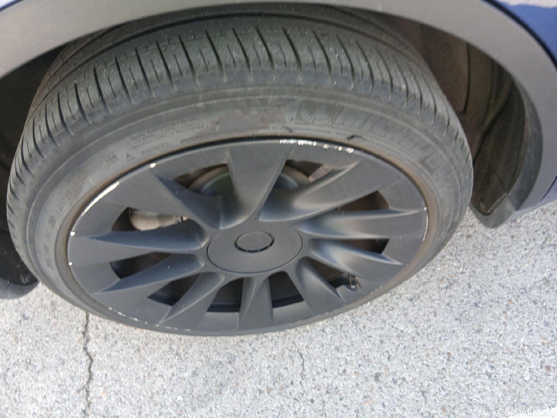  Tesla  Model Y TESLA  / 2020 / 5P / todoterreno Gran Autonomía 4WD #15