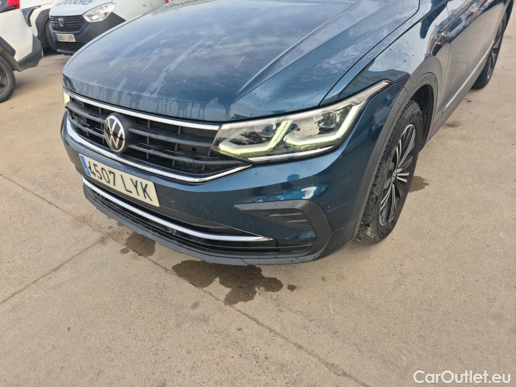  Volkswagen  Tiguan VOLKSWAGEN  / 2020 / 5P / todoterreno Life 2.0 TDI 110kW (150CV) DSG #8