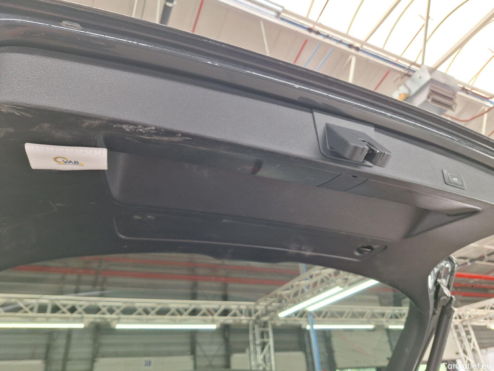  Audi  Q2 Audi,  FL'20, Audi  2.0 30 TDI 85kW S tr. Advanced Bus. Ed. 5d #5