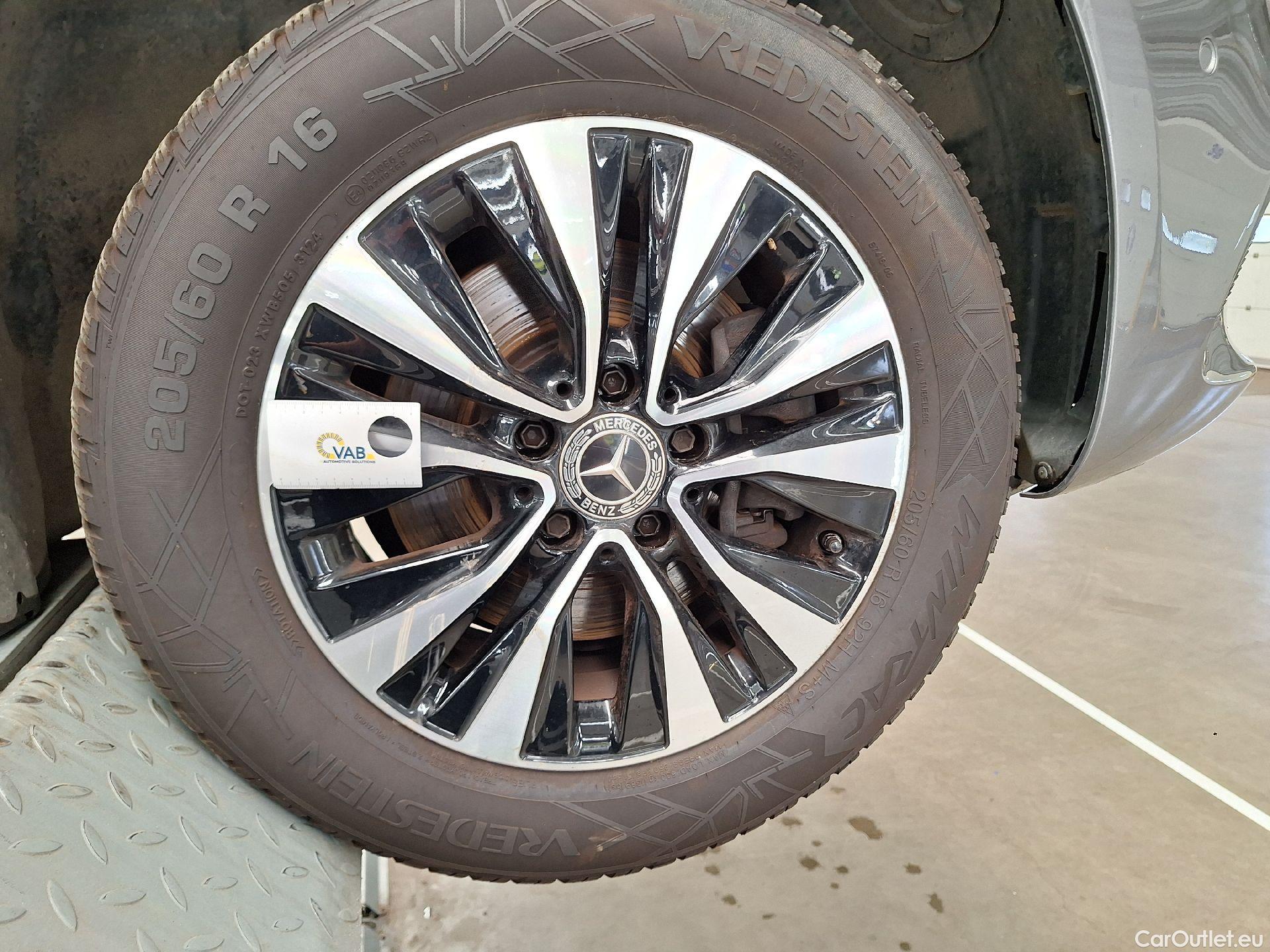  Mercedes  A-Klasse Mercedes, A-Class '18, Mercedes-Benz  A 180 d Business Solution A #40