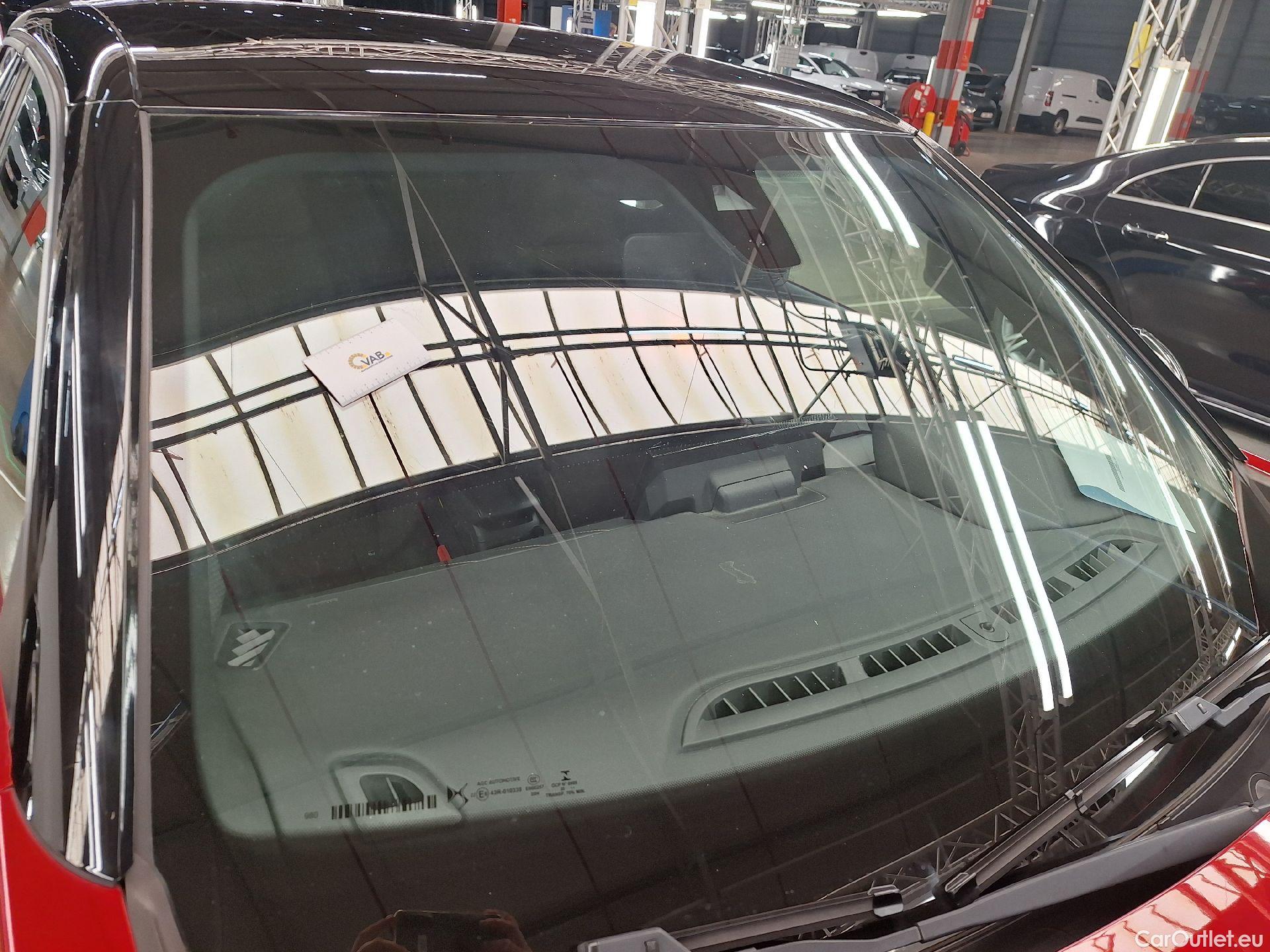  Citroen  DS3 DS,  CB '19, DS 3 Crossback BlueHDi 110 Manual So Chic 5d #62