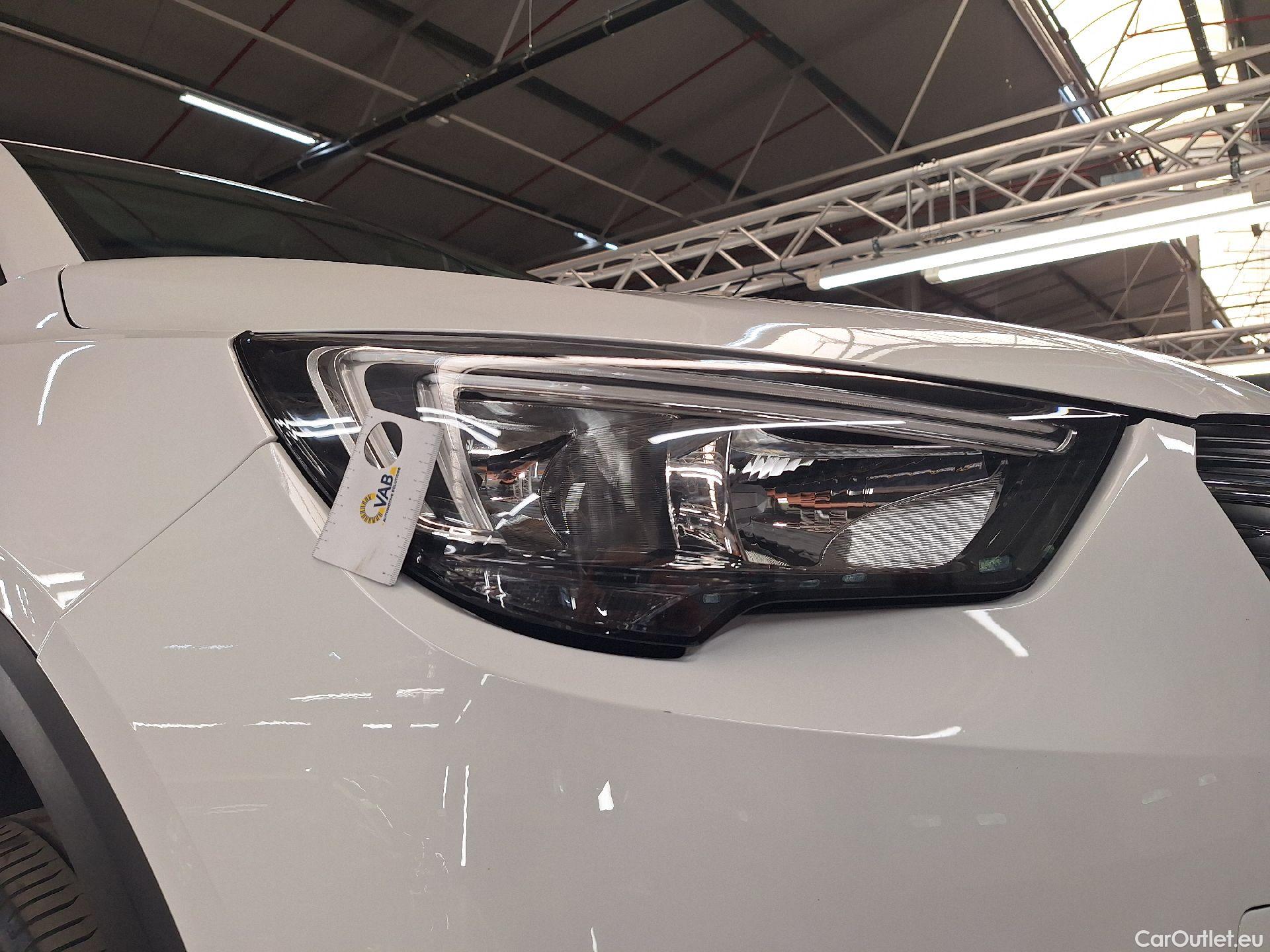  Opel  Crossland Opel,  X '17, Opel  X 1.2 81kW Turbo S/S Edition 5d #32