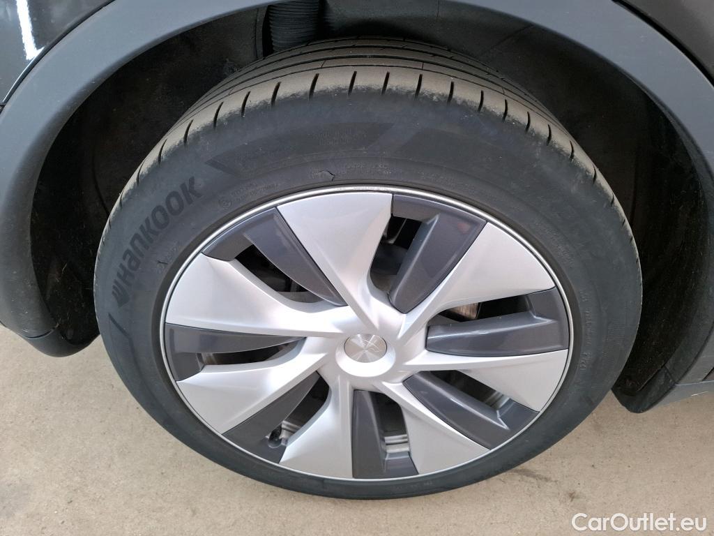  Tesla  Model Y TESLA  / 2020 / 5P / SUV Grande Autonomie RWD #15