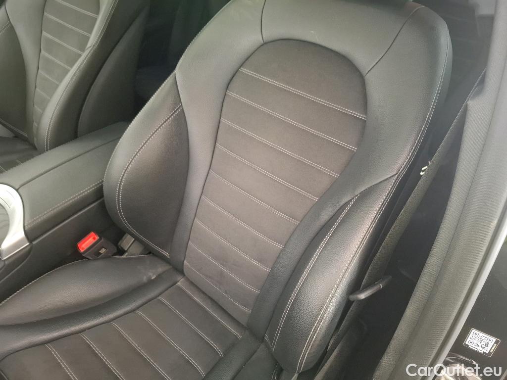  Mercedes  G-Klasee MERCEDES-BENZ GLC Coupe / 2019 / 5P / Coupé GLC 300 e AMG Line 4Matic #35