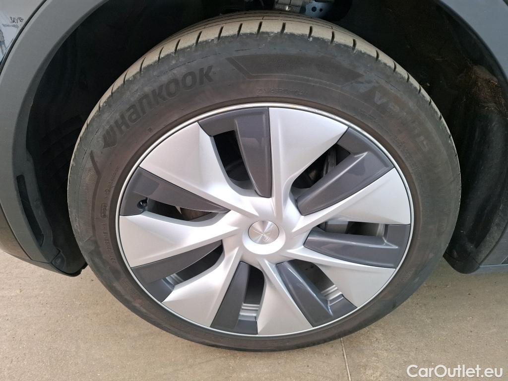  Tesla  Model Y TESLA  / 2020 / 5P / SUV Grande Autonomie RWD #12