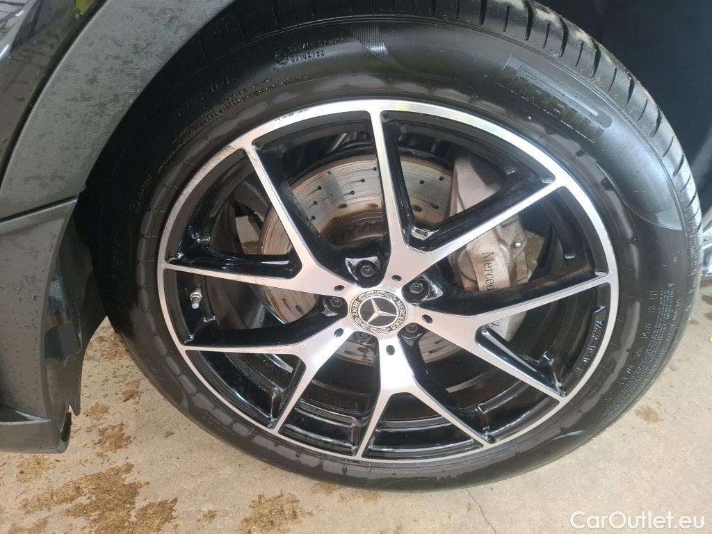  Mercedes  G-Klasee MERCEDES-BENZ GLC Coupe / 2019 / 5P / Coupé GLC 300 e AMG Line 4Matic #25