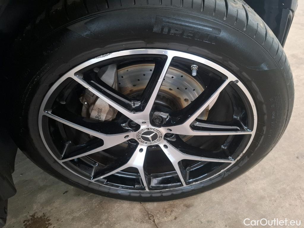  Mercedes  G-Klasee MERCEDES-BENZ GLC Coupe / 2019 / 5P / Coupé GLC 300 e AMG Line 4Matic #10