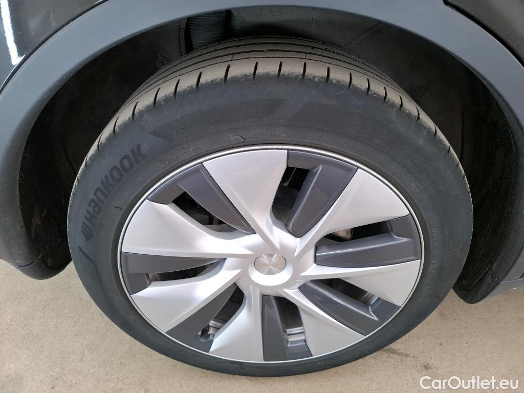  Tesla  Model Y TESLA  / 2020 / 5P / SUV Grande Autonomie RWD #3
