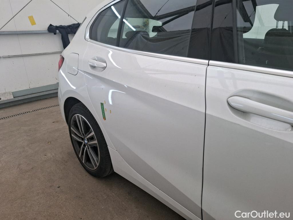  Bmw  Serie 1 BMW Série 1 / 2019 / 5P / Berline 116i DKG7 Business Design #12