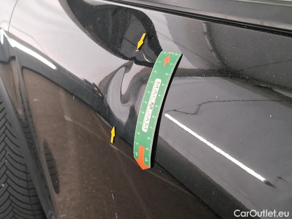  Citroen  C4  X Feel Pack 1.2 PureTech 130CV BVA8 6E #4