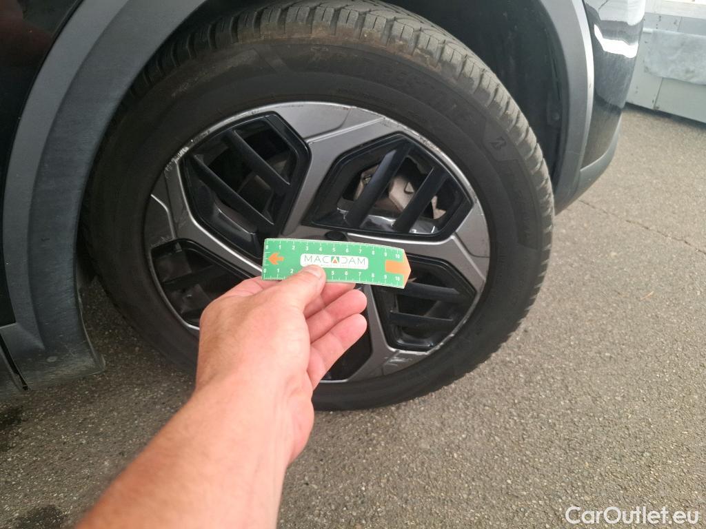  Citroen  C4  X Feel Pack 1.2 PureTech 130CV BVA8 6E #19