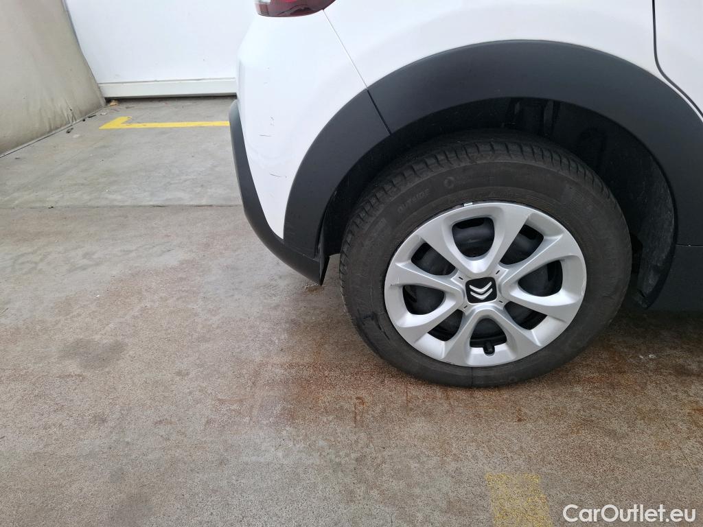  Citroen  C3  Société Feel 1.5 BlueHDI 100CV BVM6 E6d #37