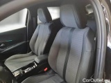  Peugeot  2008 PEUGEOT  / 2019 / 5P / CROSSOVER BLUEHDI 130 EAT8 ALLURE PACK S/S AUT. #11