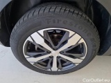 Peugeot  3008 PEUGEOT  / 2020 / 5P / SUV BLUEHDI 130 SeS ALLURE #18