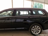  Volkswagen  Passat VOLKSWAGEN  / 2019 / 5P / STATION WAGON VAR. 2.0TDI SCR EVO 110KW BUSINESS DSG #51