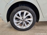  Volkswagen  Polo VOLKSWAGEN  / 2021 / 5P / BERLINA 1.0 TSI STYLE #84