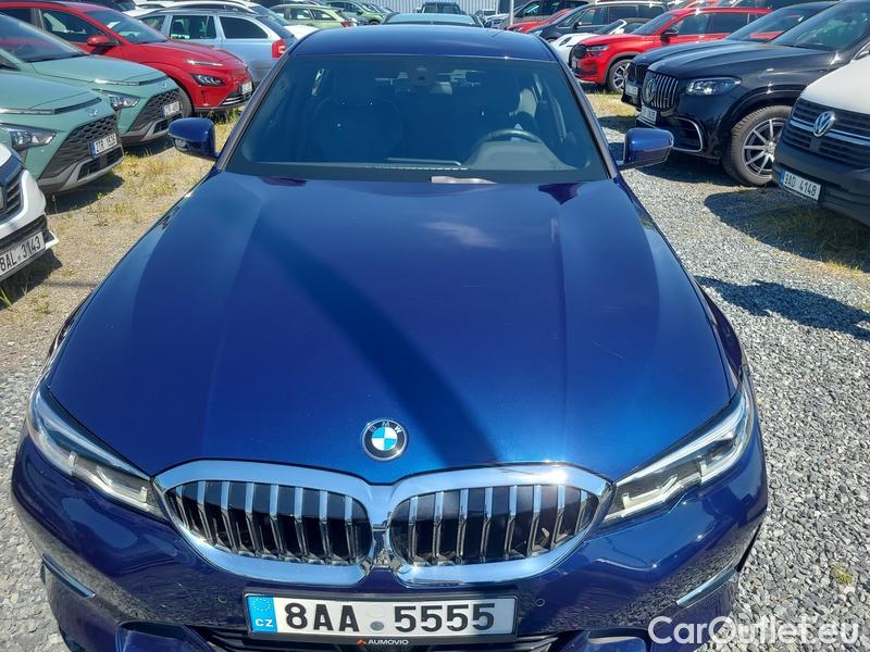  Bmw  Serie 3  Lim. (F30)  (2015) 320i xDrive AT #2