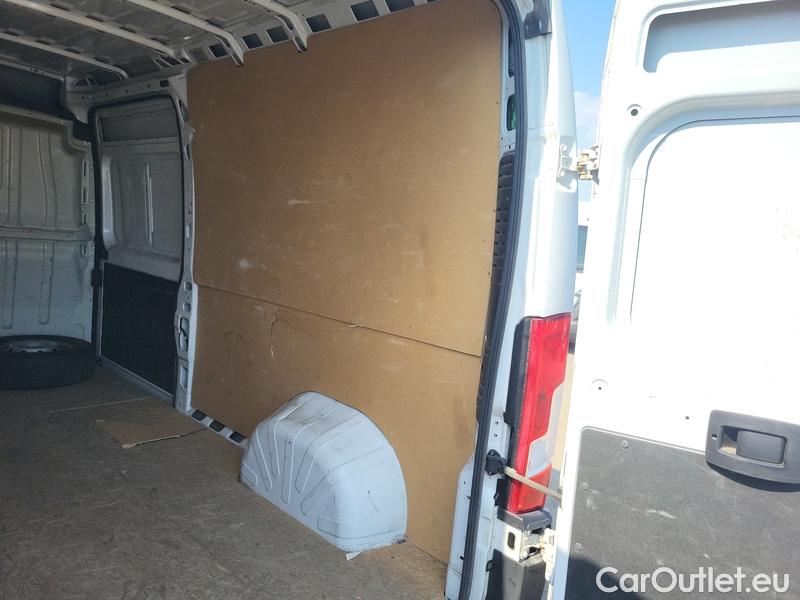  Fiat  Ducato   LCV 28 (290)(09.2019->)  2.2MTJ 140 33 L3H2 4d #27