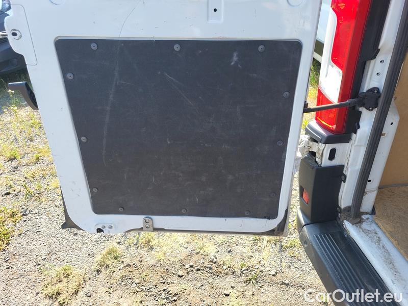  Fiat  Ducato   LCV 28 (290)(09.2019->)  2.2MTJ 140 33 L3H2 4d #26