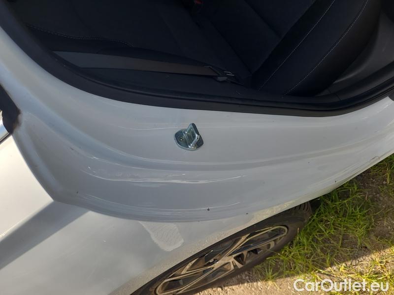  Hyundai  i30   cw (PD)(2017->)  kom.1.6CRDi 115 Smart #30
