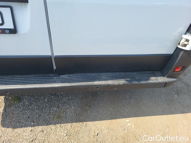  Fiat  Ducato   LCV 28 (290)(09.2019->)  2.2MTJ 140 33 L3H2 4d #19
