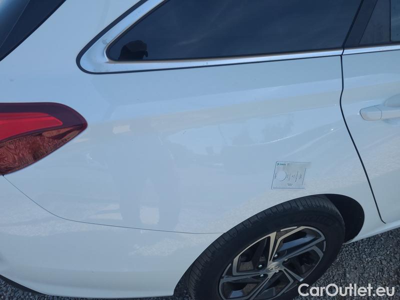  Hyundai  i30  (PD)(01.2017  ->)  kom.1.5T-GDI Smart 5d #16