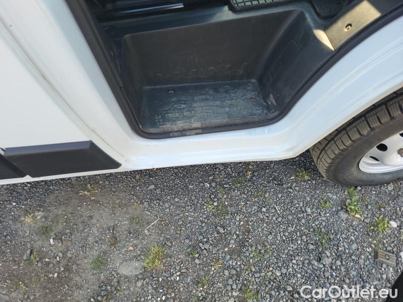  Fiat  Ducato   LCV 28 (290)(09.2019->)  2.2MTJ 140 33 L3H2 4d #29