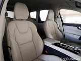  Volvo  XC60 VOLVO  / 2021 / 5P / SUV B4 D AUTOMATICO INSCRIPTION #13