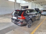  Volvo  XC60 VOLVO  / 2021 / 5P / SUV B4 D AWD AUTOMATICO MOMENTUM PRO MY22 #2