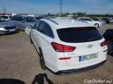 i30