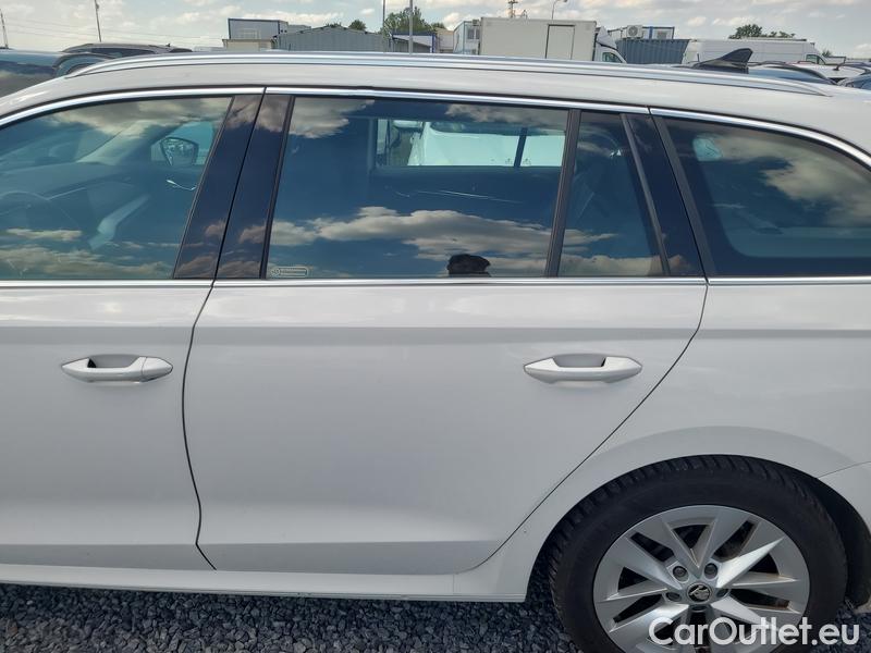  Skoda  Octavia  Combi (NX3)(2020) Oct.Com.1.5e-TEC 110 Style AT #14