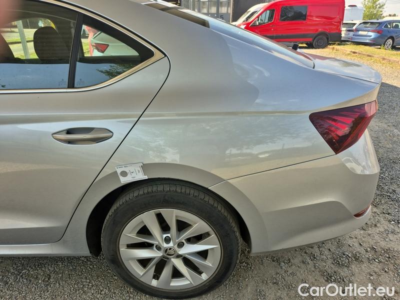  Skoda  Octavia  Lim. (NX3)(2020) Oct.2.0 TDI 85 Style AT 5d #26