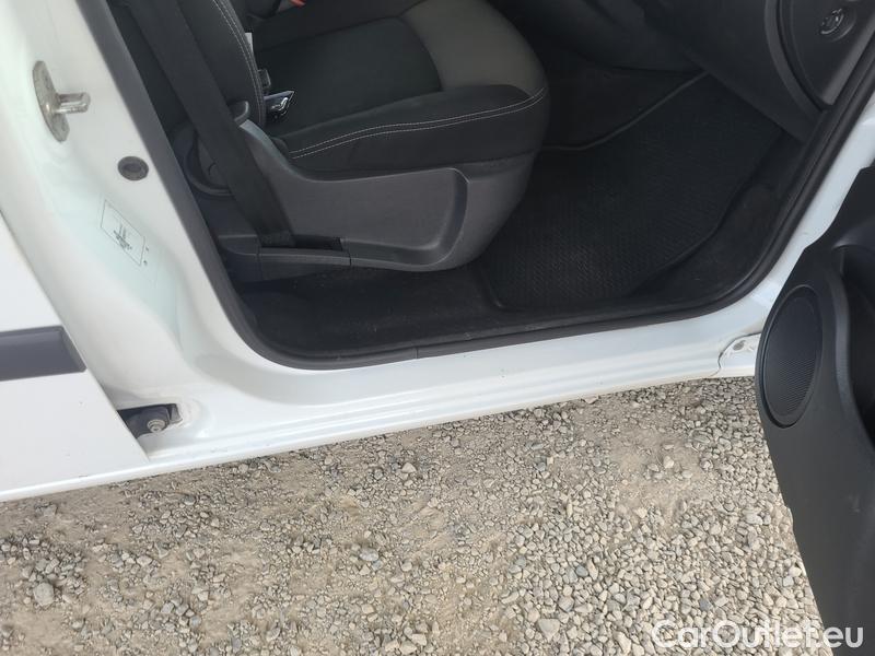  Renault  Kangoo  III (03.2021->)  1.5BdCi 95 Zen 5d #24
