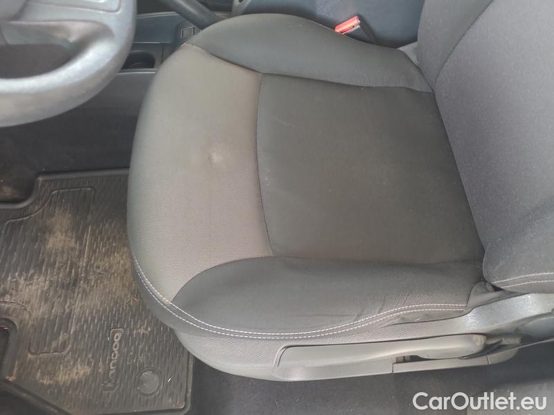  Renault  Kangoo  III (03.2021->)  1.5BdCi 95 Zen 5d #8