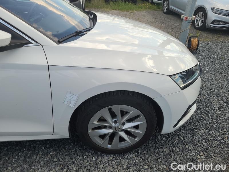  Skoda  Octavia  Combi (NX3)(2020) Oct.Com.1.5e-TEC 110 Style AT #21