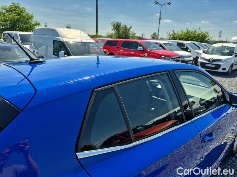  Skoda  Fabia  (PJ3) (2021)  1.0 TSI 70 Style 5d #36