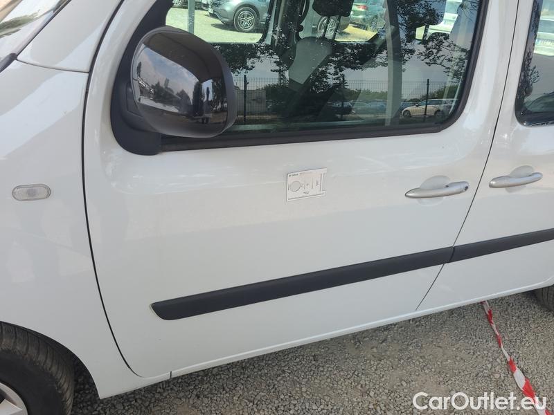  Renault  Kangoo  III (03.2021->)  1.5BdCi 95 Zen 5d #6