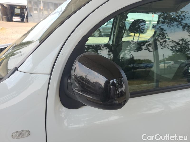  Renault  Kangoo  III (03.2021->)  1.5BdCi 95 Zen 5d #15