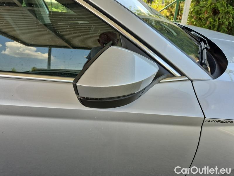  Skoda  Octavia  Lim. (NX3)(2020) Oct.2.0 TDI 85 Style AT 5d #23