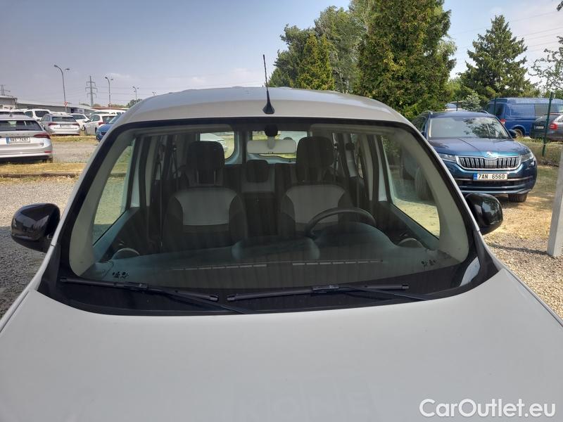  Renault  Kangoo  III (03.2021->)  1.5BdCi 95 Zen 5d #1