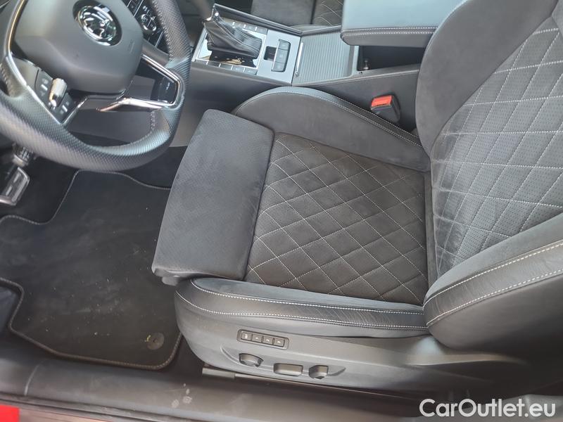  Skoda  Superb  Combi (3V5)(2015) Sup.C.FL2.0TDI 110 SLine AT #7