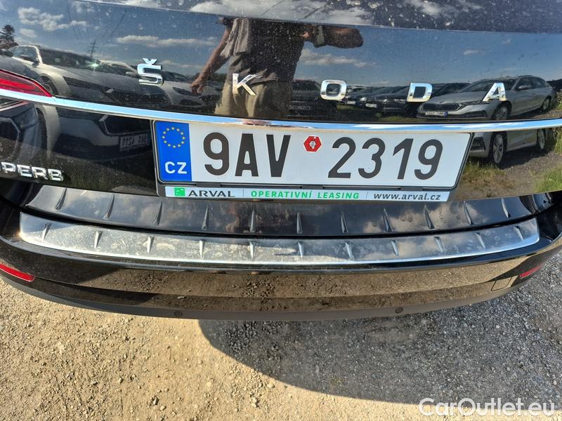  Skoda  Superb  Combi (3V5)(2015) Sup.C.FL2.0TDI 110 L&K AT #12