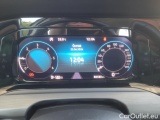  Volkswagen  Golf  VIII (CD1) (2019) Var.2.0TDI 110 Style 5d #20