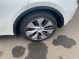  Tesla  Model Y TESLA  Long Range Dual Motor AWD 5d 378kW #37