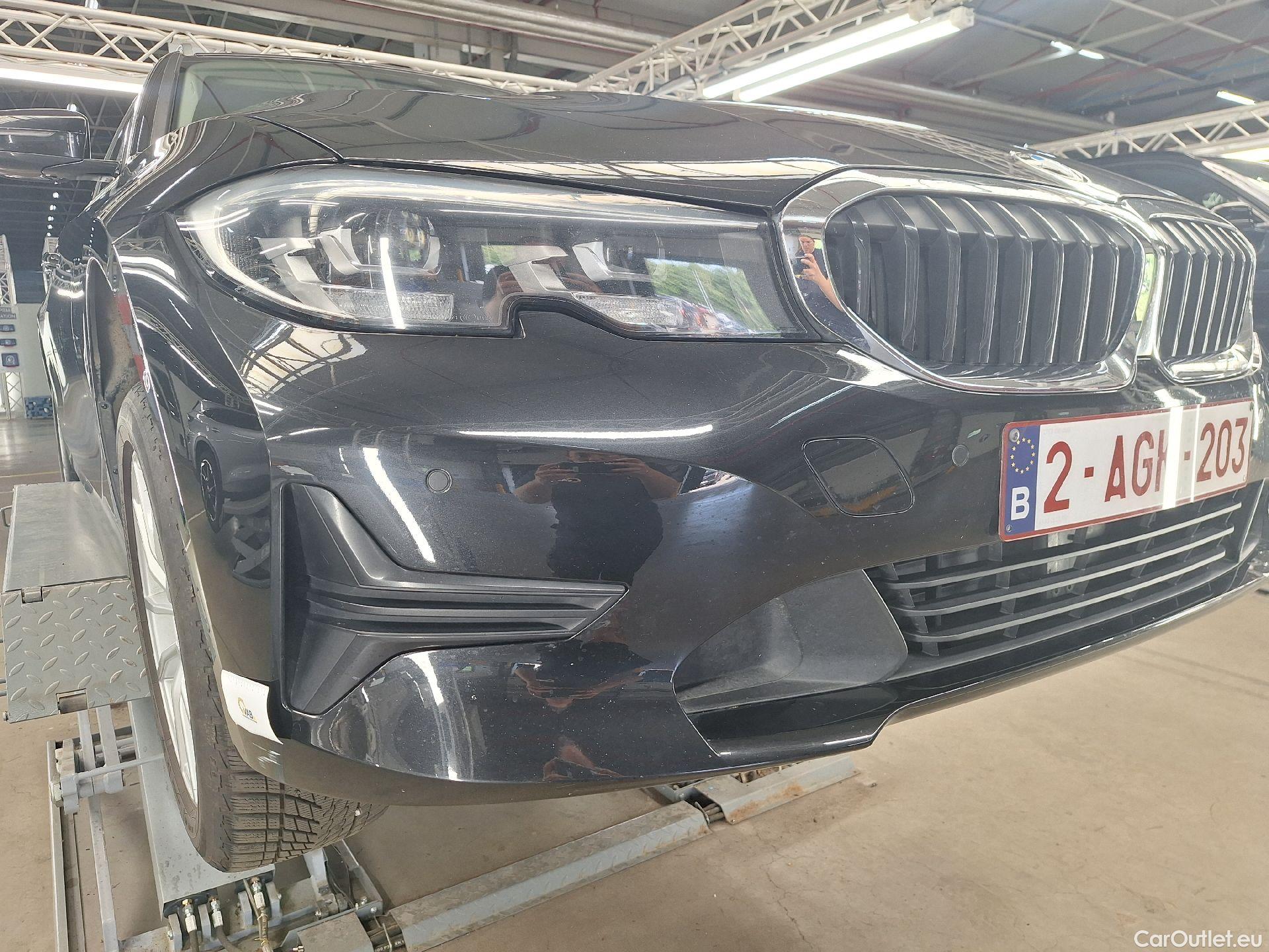  Bmw  Serie 3 BMW, 3-serie Touring '18, BMW 3 Reeks Touring 316dA (90 kW) 5d #27